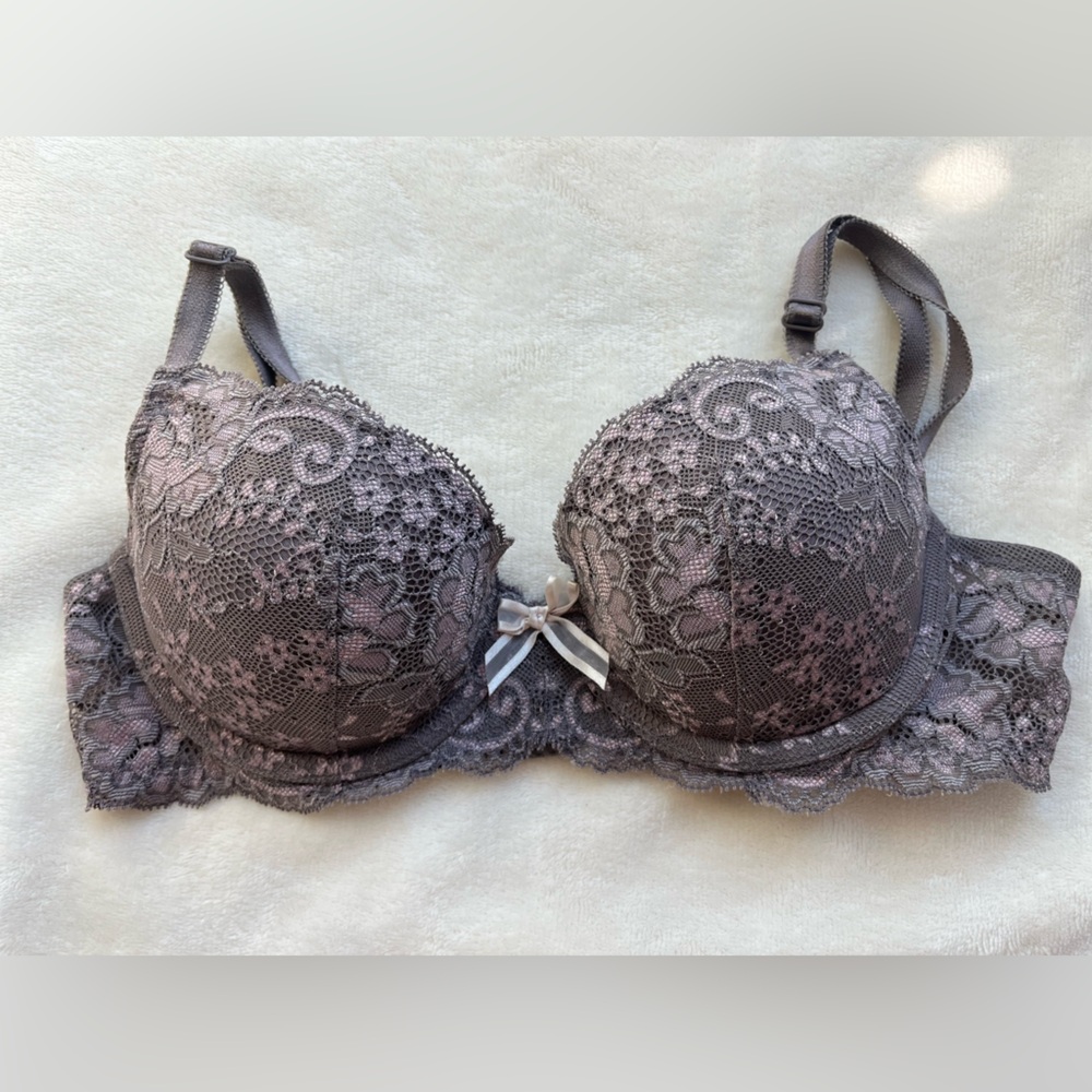 Victoria's Secret Angels Demi with lace overlay - Taupe Gray
